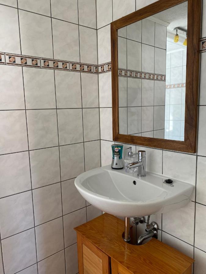 Haus Mohnke Apartamento Hiddensee Exterior foto